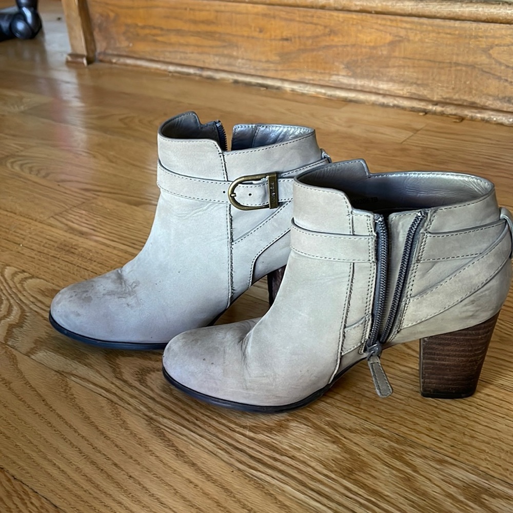 Cole haan bootie
